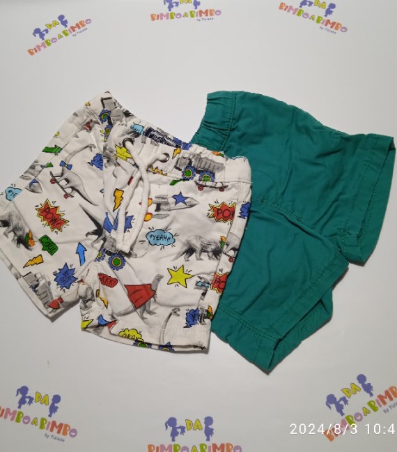 3 PAIA PANTALONCINI 3/6 MESI