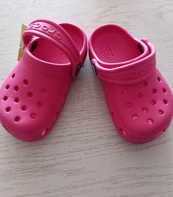 CROCS TG 22/23