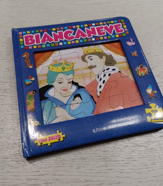 LIBRO/PUZZLE BIANCANEVE